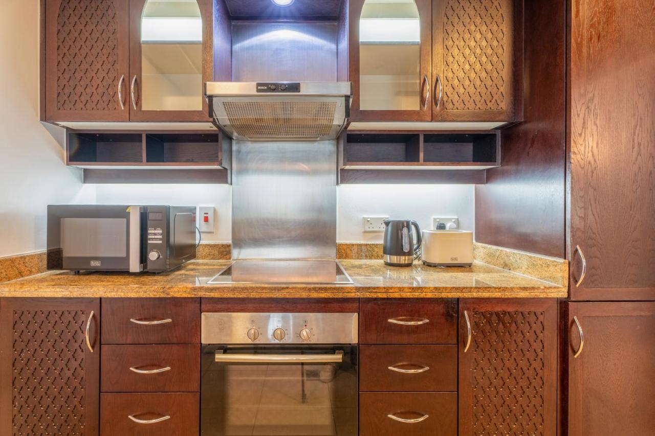 Ina Homes - Residences Tower 1 Upper Floor Dubai Buitenkant foto