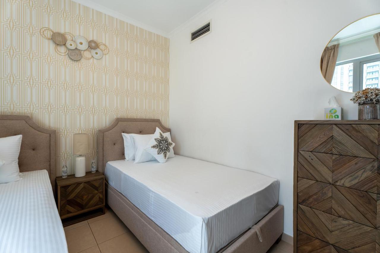 Ina Homes - Residences Tower 1 Upper Floor Dubai Buitenkant foto